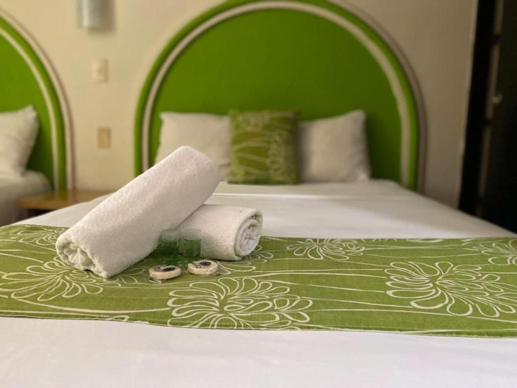 Hc International By R&T Hotell Cancún Exteriör bild