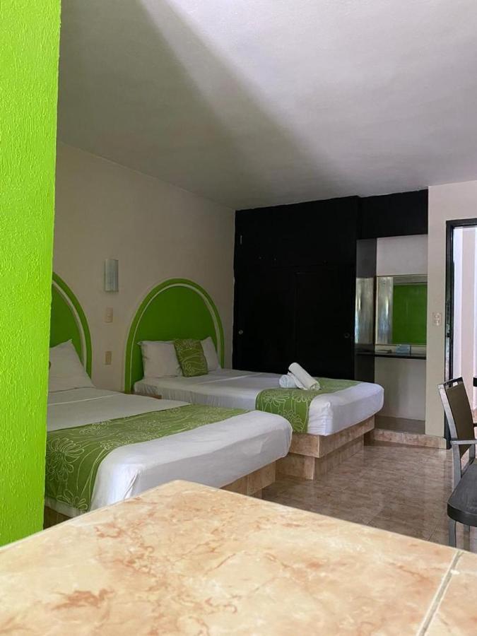 Hc International By R&T Hotell Cancún Exteriör bild