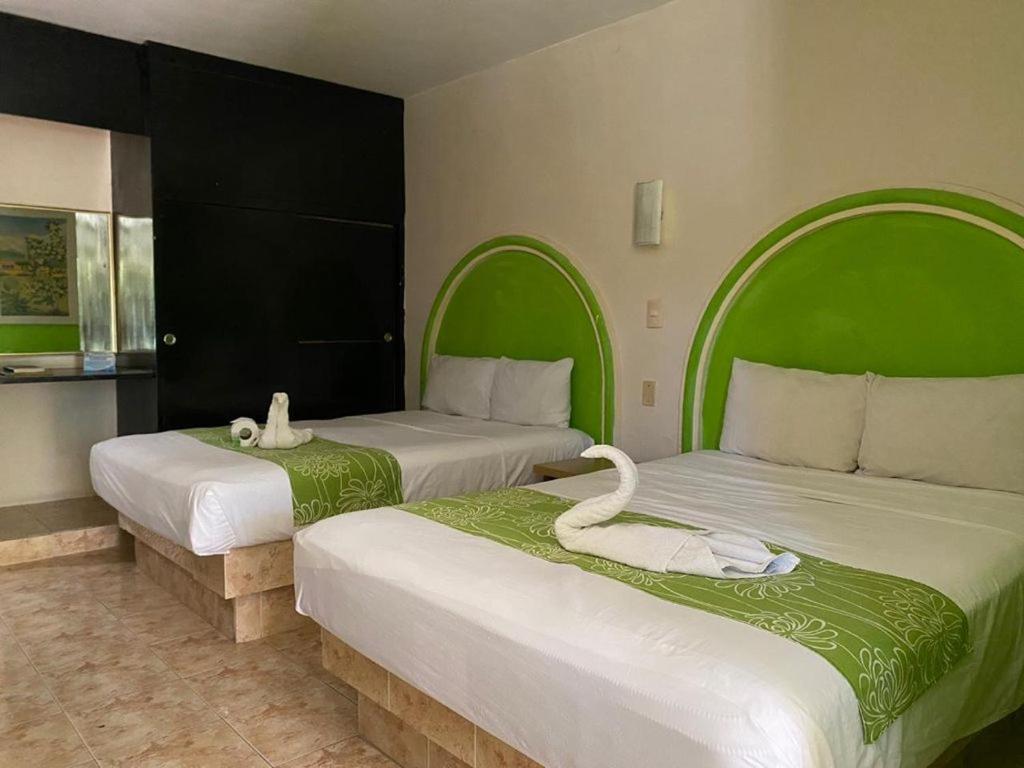Hc International By R&T Hotell Cancún Exteriör bild