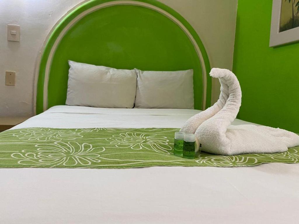 Hc International By R&T Hotell Cancún Exteriör bild