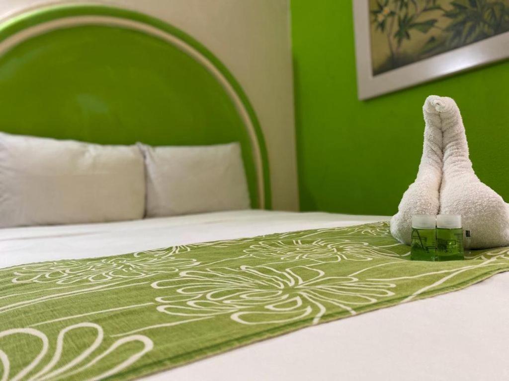 Hc International By R&T Hotell Cancún Exteriör bild